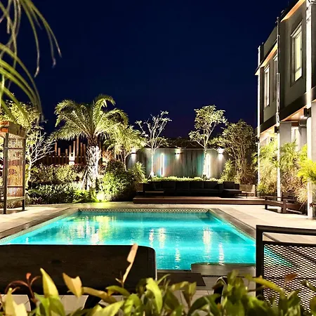 淺夏花開villa